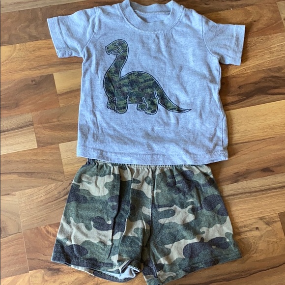 Other - 5/15$ Dinosaur outfit